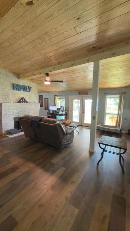 Image 34 of property listing at 1802 S Concho Drive, San Angelo, TX 76904