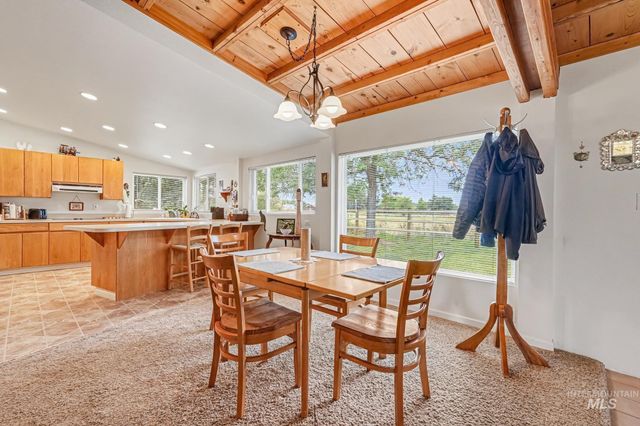7420 E Lewis Lane, Nampa, ID 83686