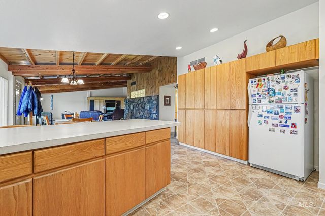 7420 E Lewis Lane, Nampa, ID 83686