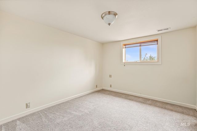7420 E Lewis Lane, Nampa, ID 83686
