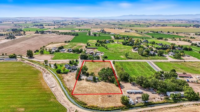 7420 E Lewis Lane, Nampa, ID 83686