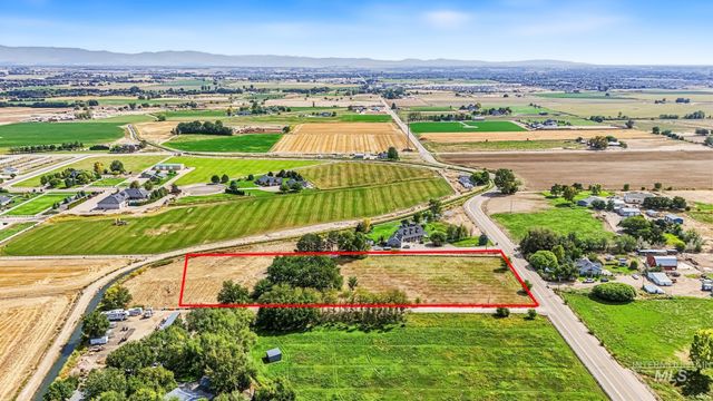 7420 E Lewis Lane, Nampa, ID 83686