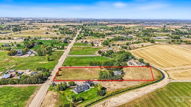 7420 E Lewis Lane, Nampa, ID 83686