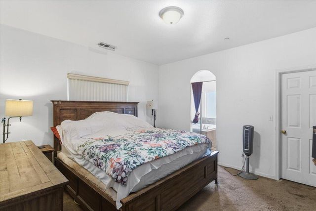 7438 Ensminger Avenue, Visalia, CA 93291