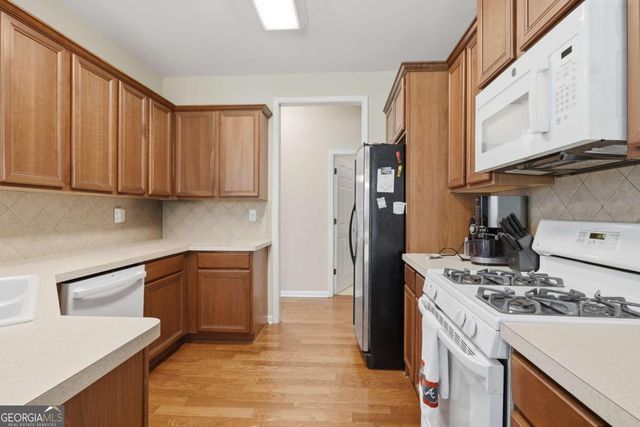 3749 Clear Lake Way NW, Acworth, GA 30101