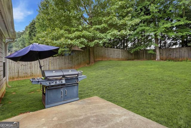 3749 Clear Lake Way NW, Acworth, GA 30101