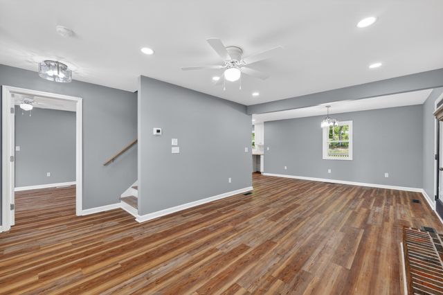 2313 Pulaski Hwy, Fayetteville, TN 37334