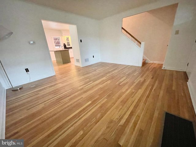 1136 UNION ST, Lancaster, PA 17603