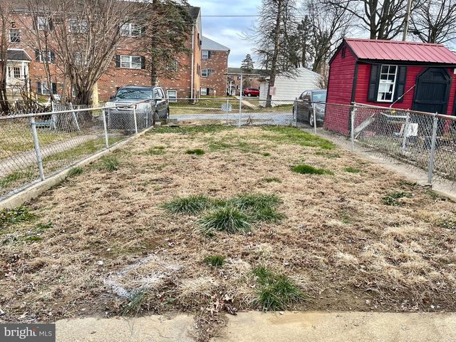 1136 UNION ST, Lancaster, PA 17603