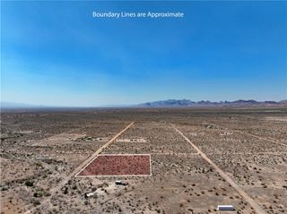 0 N Dilkon Road, Golden Valley, AZ 86413