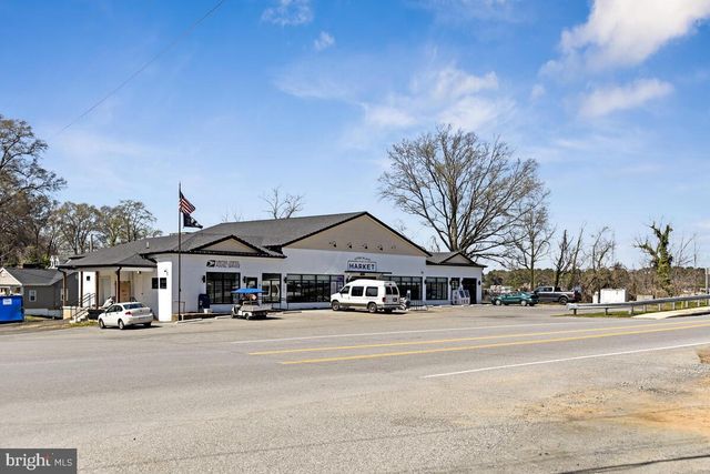 15401 POTOMAC RIVER DR, Cobb Island, MD 20625