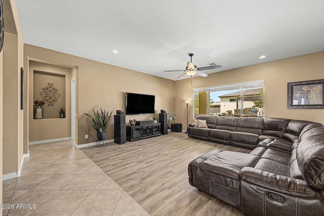 7314 W WHISPERING WIND Drive, Peoria, AZ 85383