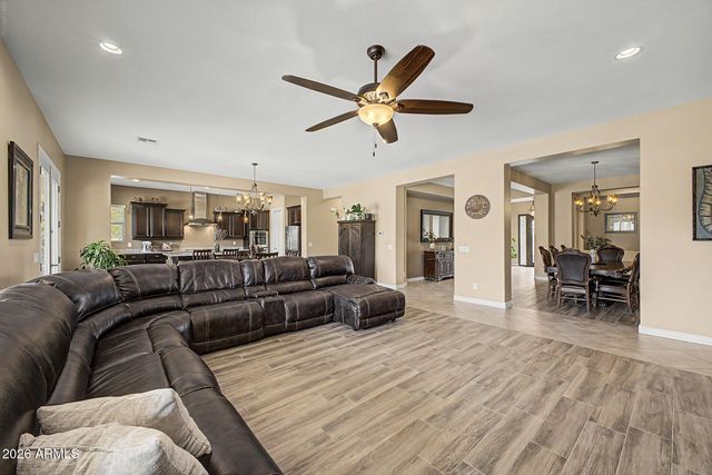 7314 W WHISPERING WIND Drive, Peoria, AZ 85383