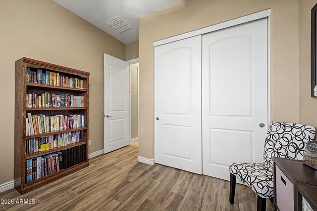 7314 W WHISPERING WIND Drive, Peoria, AZ 85383