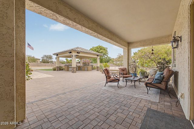 7314 W WHISPERING WIND Drive, Peoria, AZ 85383
