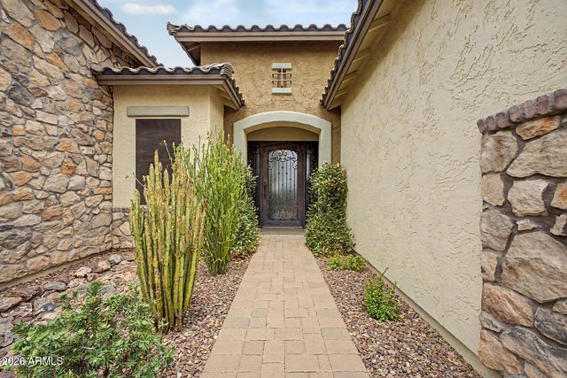 7314 W WHISPERING WIND Drive, Peoria, AZ 85383