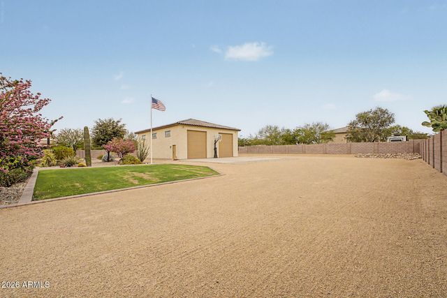 7314 W WHISPERING WIND Drive, Peoria, AZ 85383