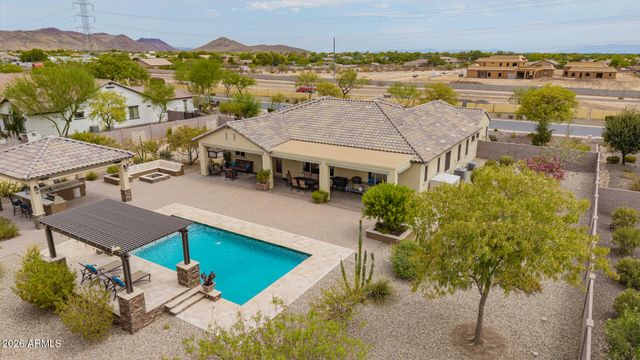 7314 W WHISPERING WIND Drive, Peoria, AZ 85383
