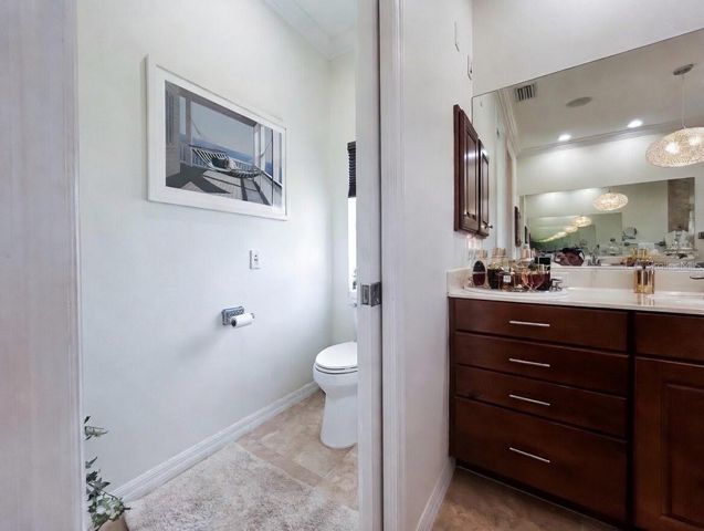 9150 DEER COURT, Venice, FL 34293