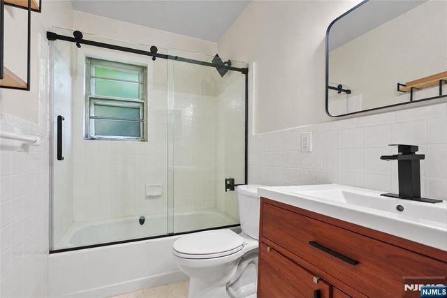 49 Knox Terrace 2A, Wayne, NJ 07470