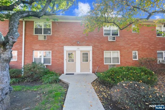 49 Knox Terrace 2A, Wayne, NJ 07470
