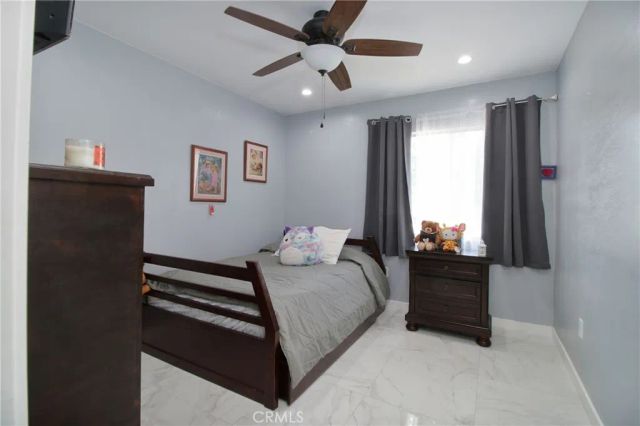 14615 San Fernando Mission Boulevard, San Fernando, CA 91340