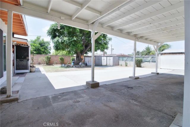 14615 San Fernando Mission Boulevard, San Fernando, CA 91340