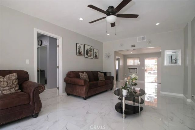 14615 San Fernando Mission Boulevard, San Fernando, CA 91340