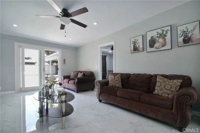 14615 San Fernando Mission Boulevard, San Fernando, CA 91340