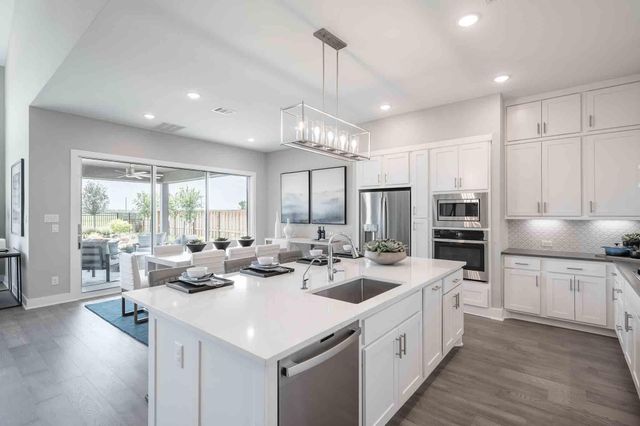 8034 Sunny Ridge Drive, Fulshear, TX 77441