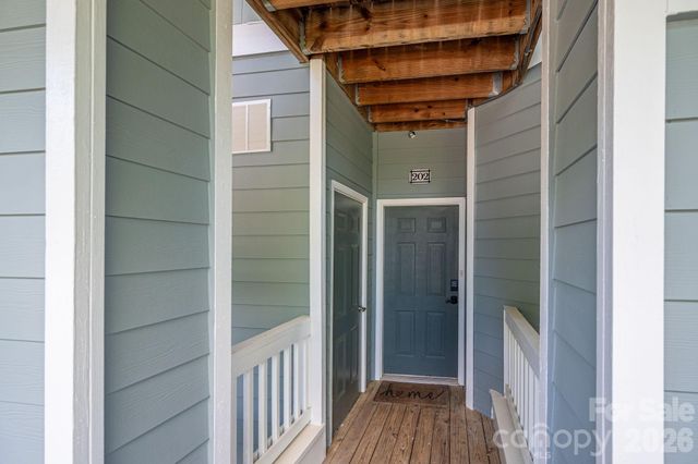 18736 Nautical Drive 202, Cornelius, NC 28031