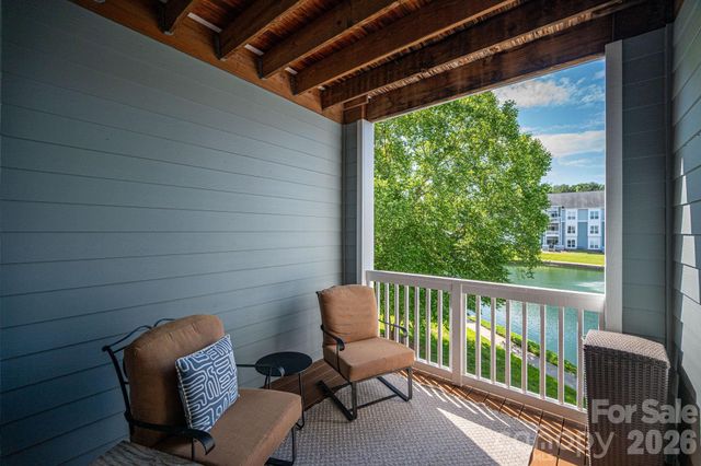 18736 Nautical Drive 202, Cornelius, NC 28031