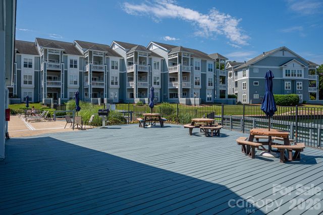 18736 Nautical Drive 202, Cornelius, NC 28031