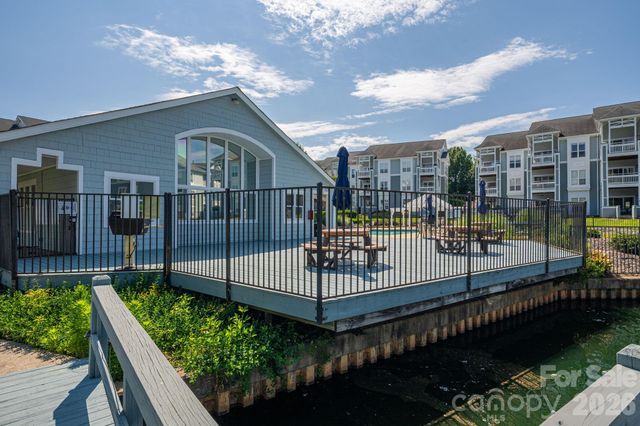 18736 Nautical Drive 202, Cornelius, NC 28031