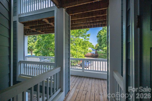 18736 Nautical Drive 202, Cornelius, NC 28031