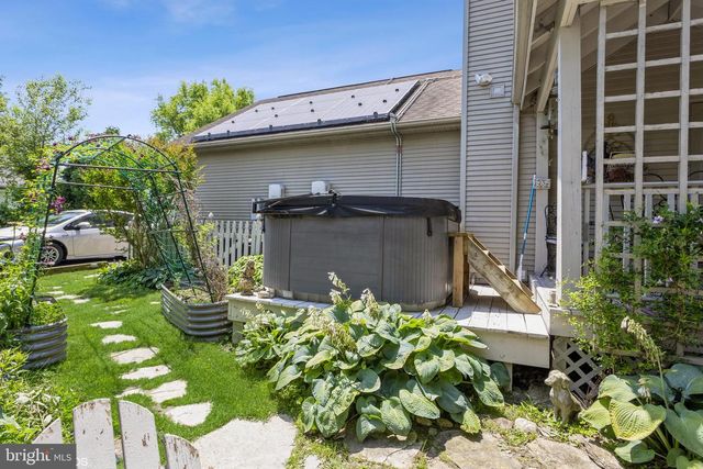 2203 ROCKWELL AVE, Catonsville, MD 21228