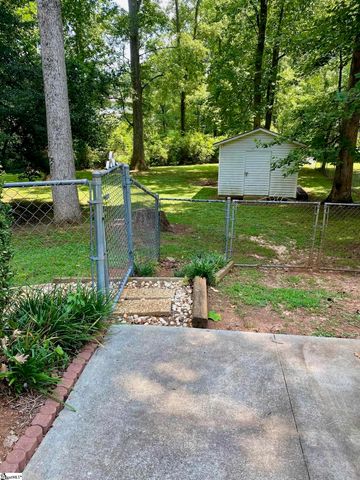 501 Foxcroft Road, Greenville, SC 29615