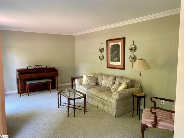 501 Foxcroft Road, Greenville, SC 29615