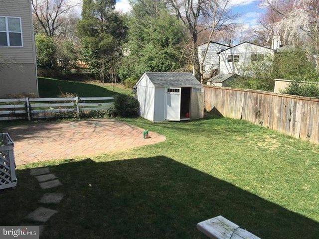 6800 LUMSDEN ST, Mclean, VA 22101