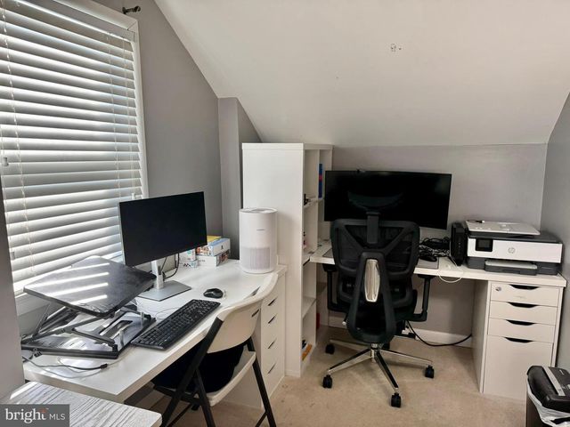 6800 LUMSDEN ST, Mclean, VA 22101