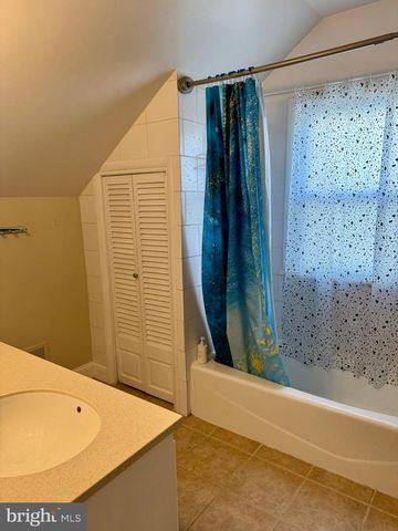 6800 LUMSDEN ST, Mclean, VA 22101