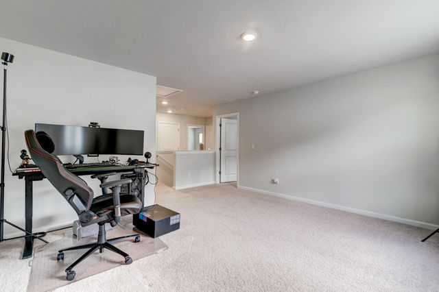 114 Sunray Lane, Summerville, SC 29486