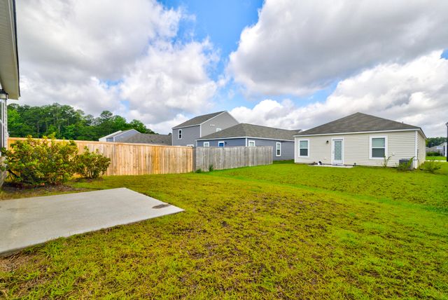 114 Sunray Lane, Summerville, SC 29486