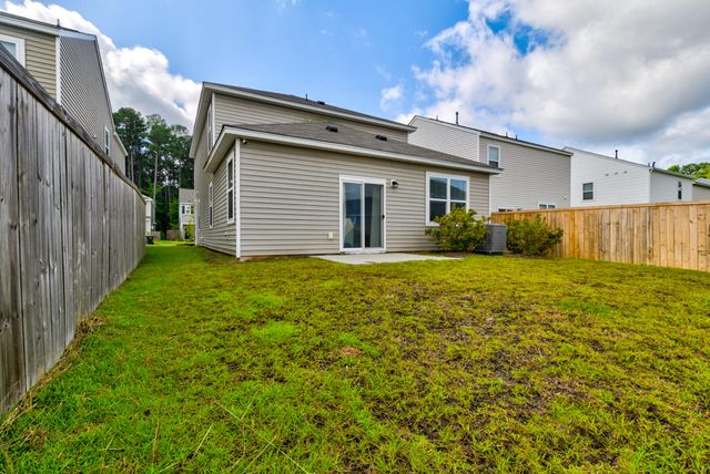 114 Sunray Lane, Summerville, SC 29486