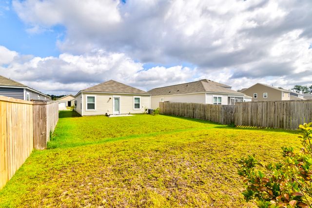 114 Sunray Lane, Summerville, SC 29486