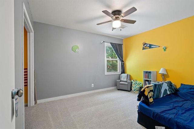 15704 Horton Lane, Overland Park, KS 66223