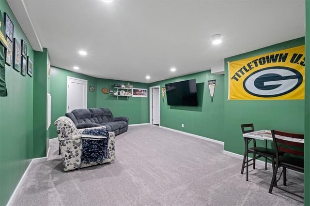 15704 Horton Lane, Overland Park, KS 66223