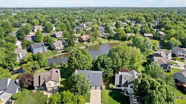 15704 Horton Lane, Overland Park, KS 66223