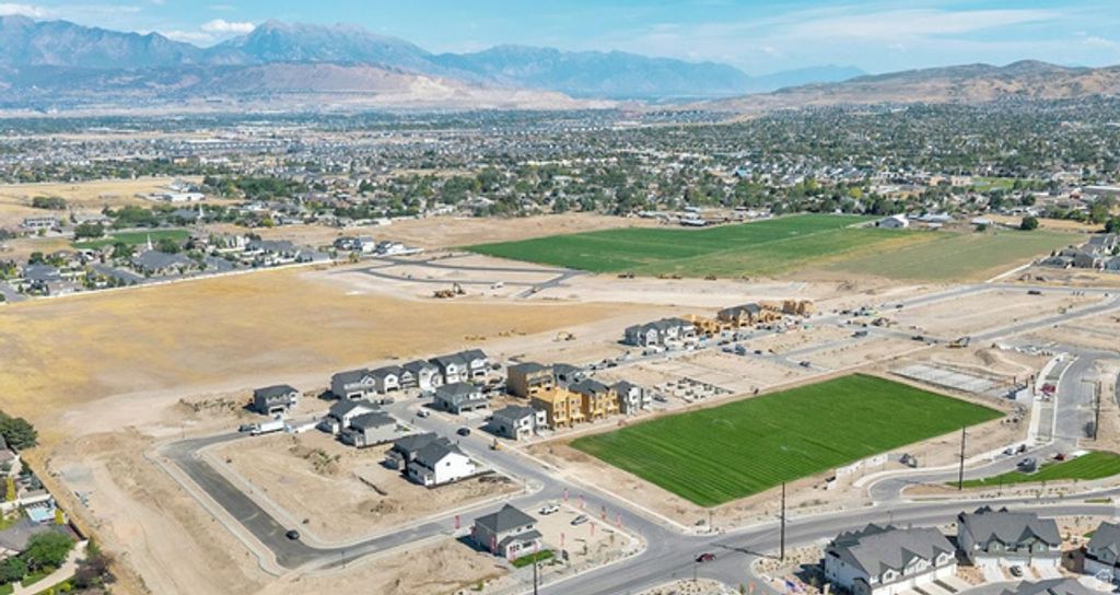 Image 13 of property listing at 6363 W ALPINE LAKE LN #220, Herriman, UT 84096