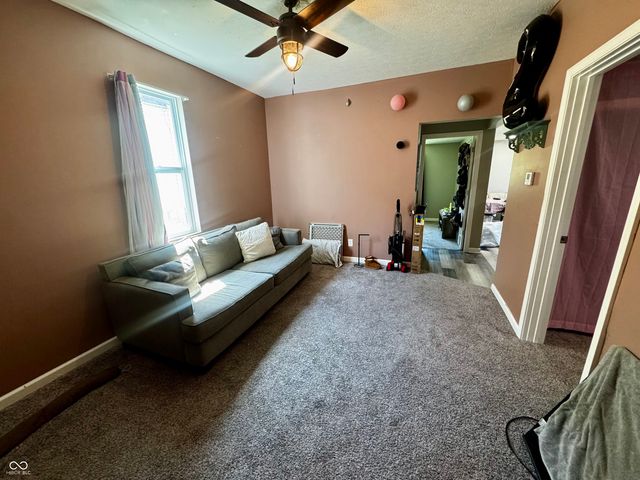213 Maple Street, Crawfordsville, IN 47933